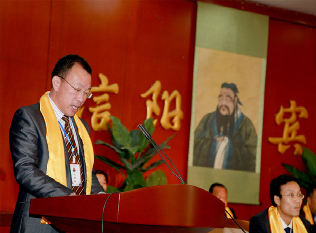 仁愛鑄造新輝煌 ——記河南永和建設(shè)集團(tuán)有限公司黨支部書記、董事長(zhǎng)孔德穩(wěn) 